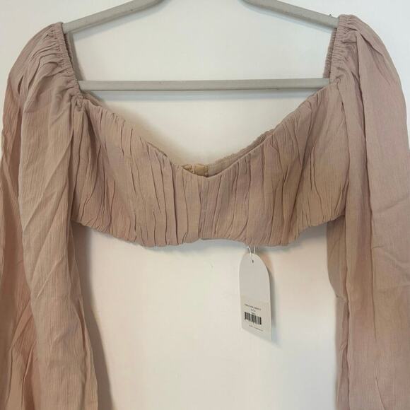 NWT Rumer Camille Long Sleeve Crop Top In Nude Size Large - Picture 2 of 6